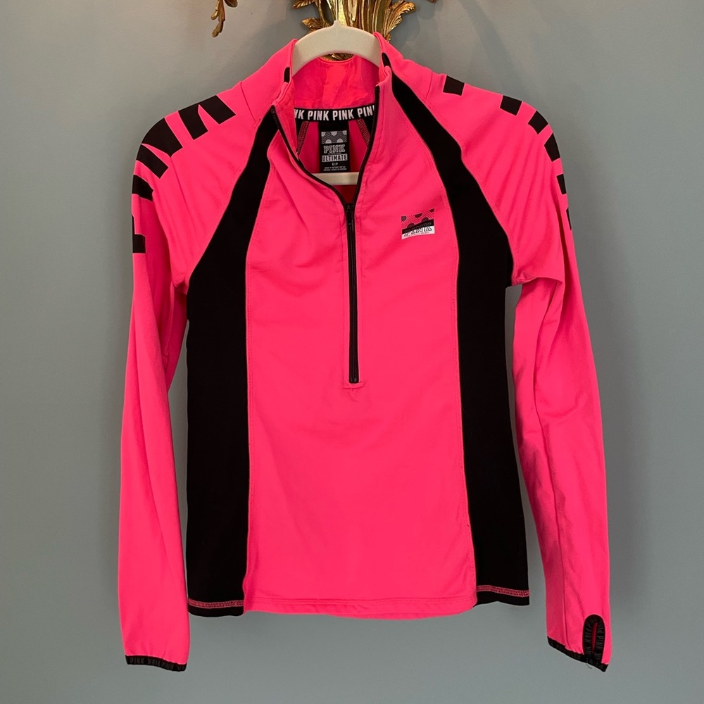 Athletic top